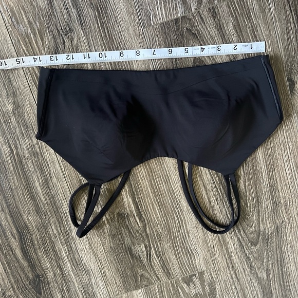 lululemon black like a cloud bra - Picture 3 of 4